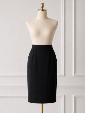Vintage 80’s Louis Feraud Black Pencil Skirt